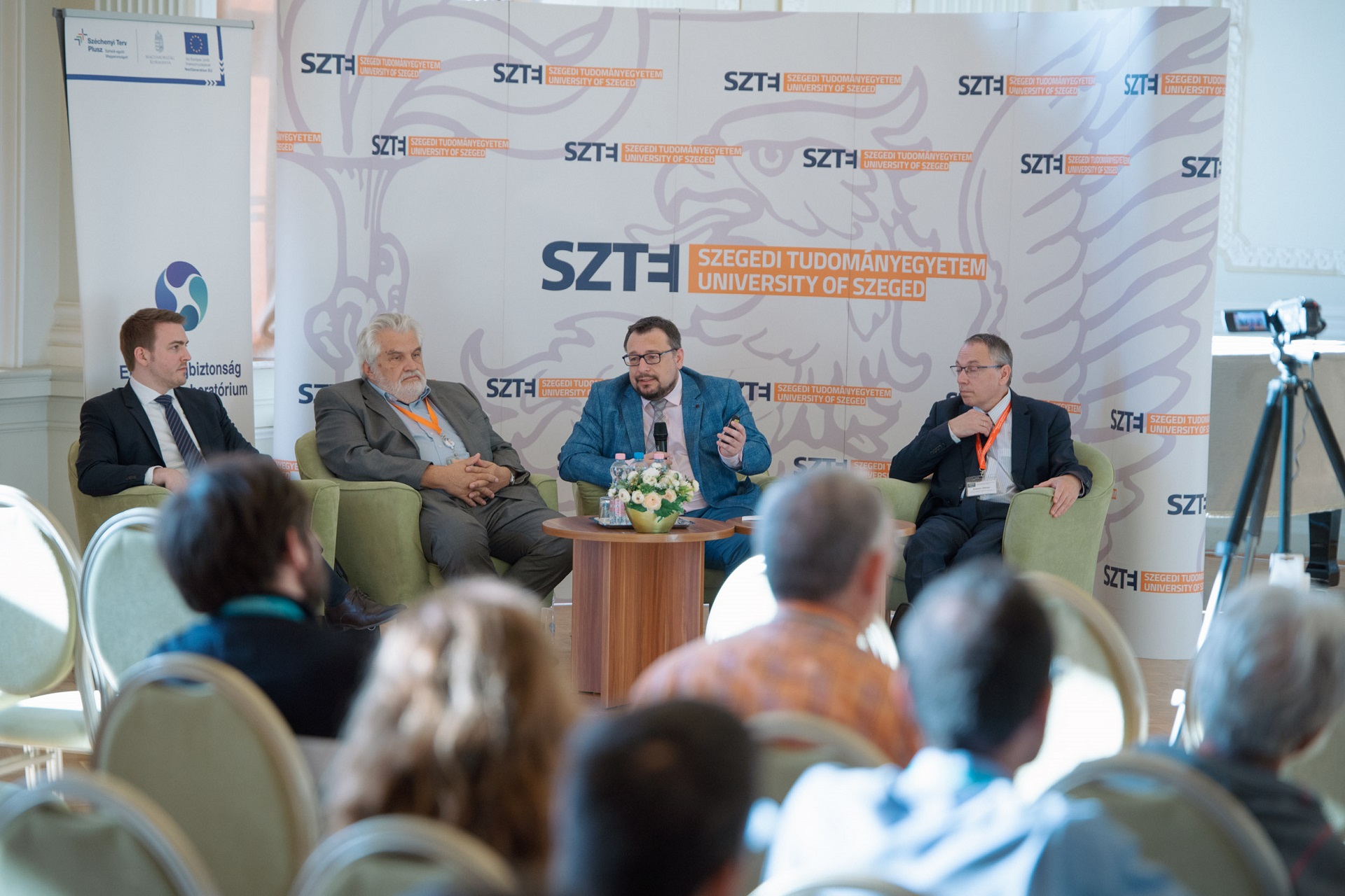Bódis László, Szabó Gábor, Röst Gergely és Simon L. Péter innov panel